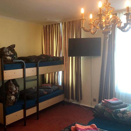 Hotel Eulenspiegel - Das Erlebnishotel In Риза Екстериор снимка