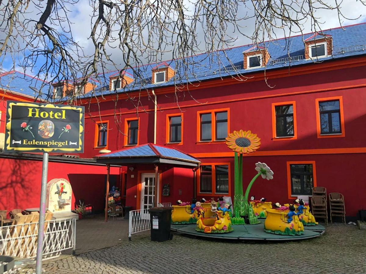 Hotel Eulenspiegel - Das Erlebnishotel In Риза Екстериор снимка