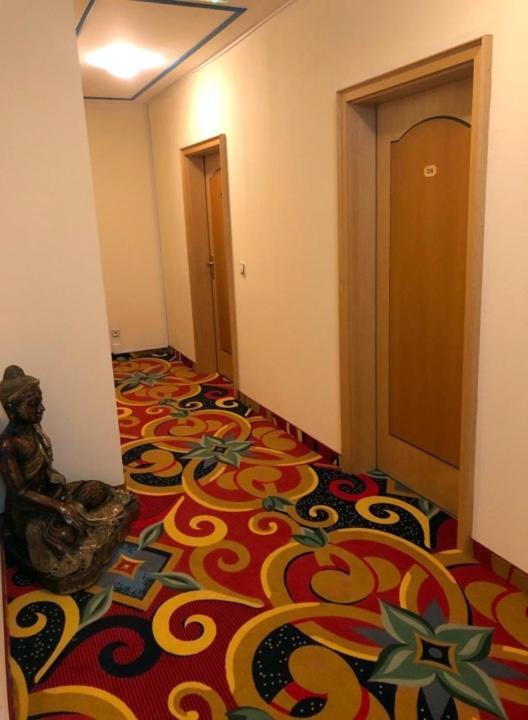 Hotel Eulenspiegel - Das Erlebnishotel In Риза Екстериор снимка